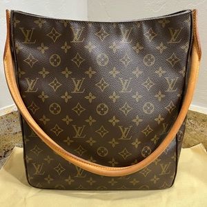 Louis Vuitton Looping GM Handbag